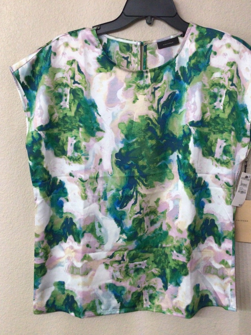 Halogen green multi color wax melt design blouse. Size S NWT